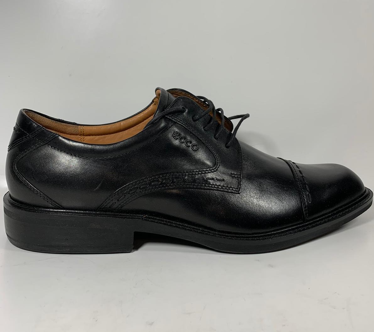 ecco windsor cap toe