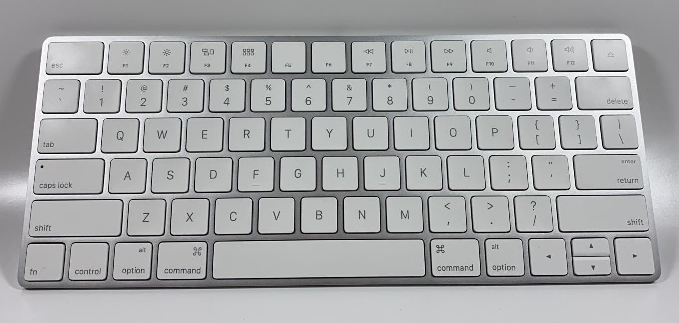 Apple Magic Keyboard - US English, MLA22 | eBay